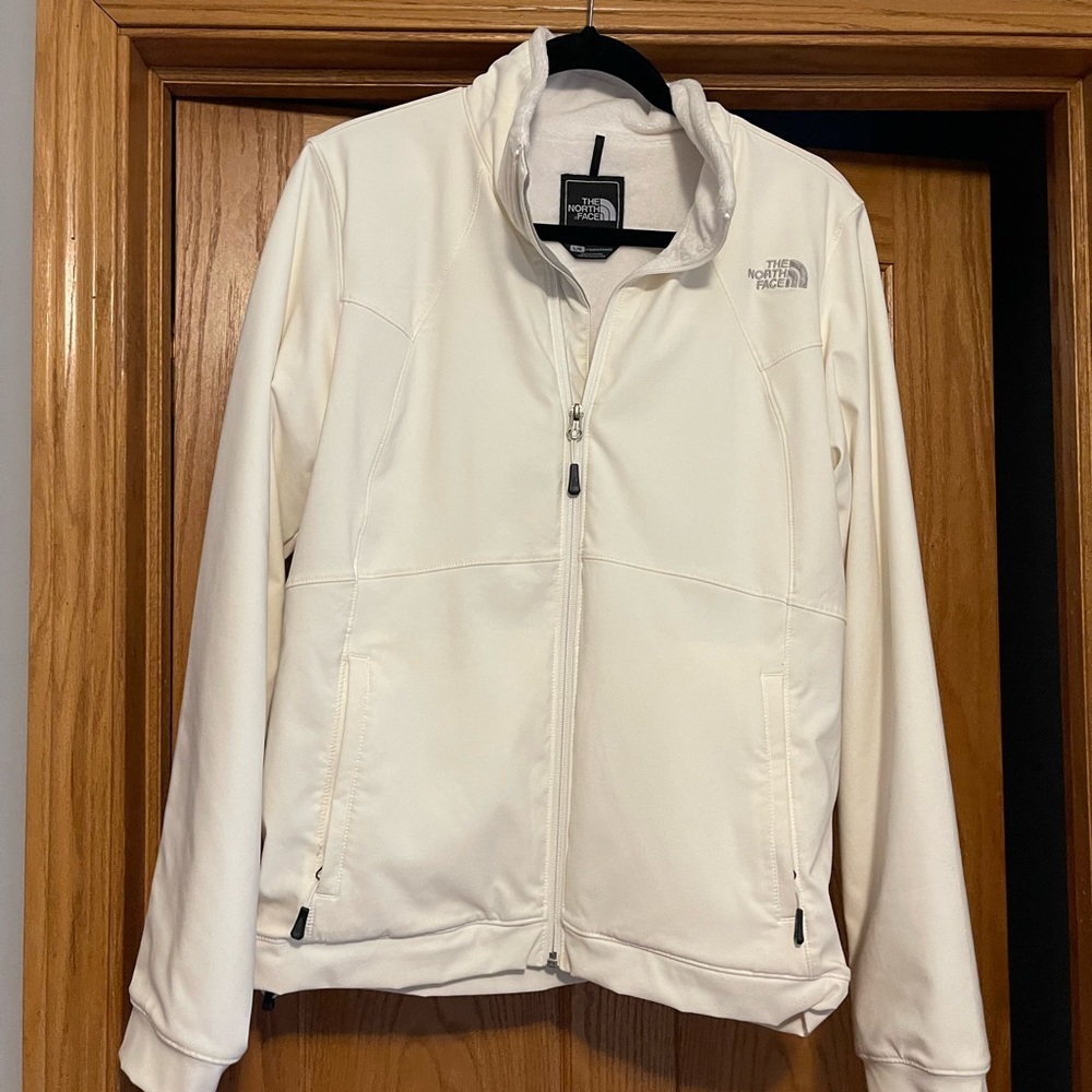 Women’s Northface fur-lined jacket